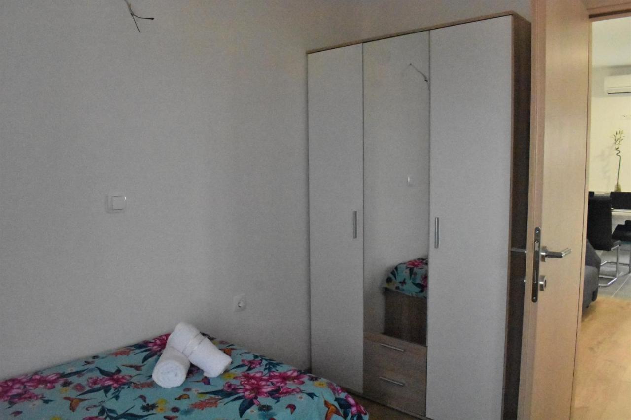 Apartmani Skorpion Каштела Экстерьер фото