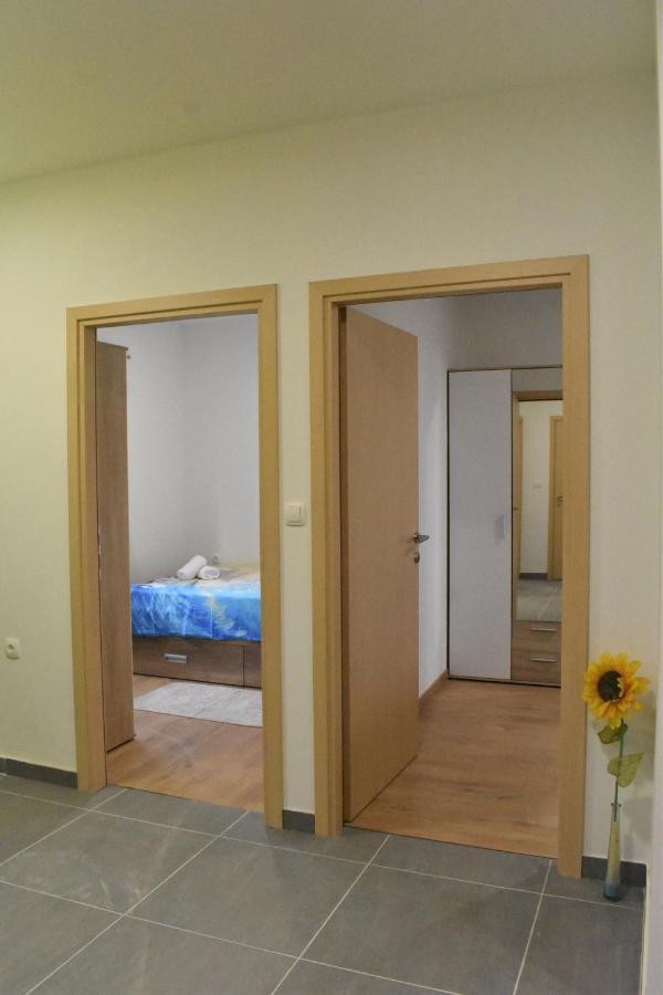 Apartmani Skorpion Каштела Экстерьер фото
