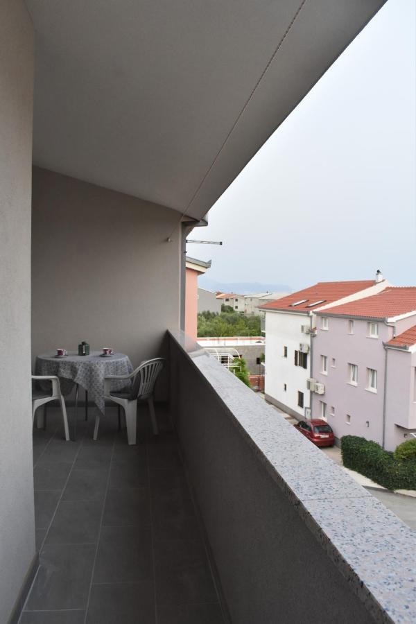Apartmani Skorpion Каштела Экстерьер фото