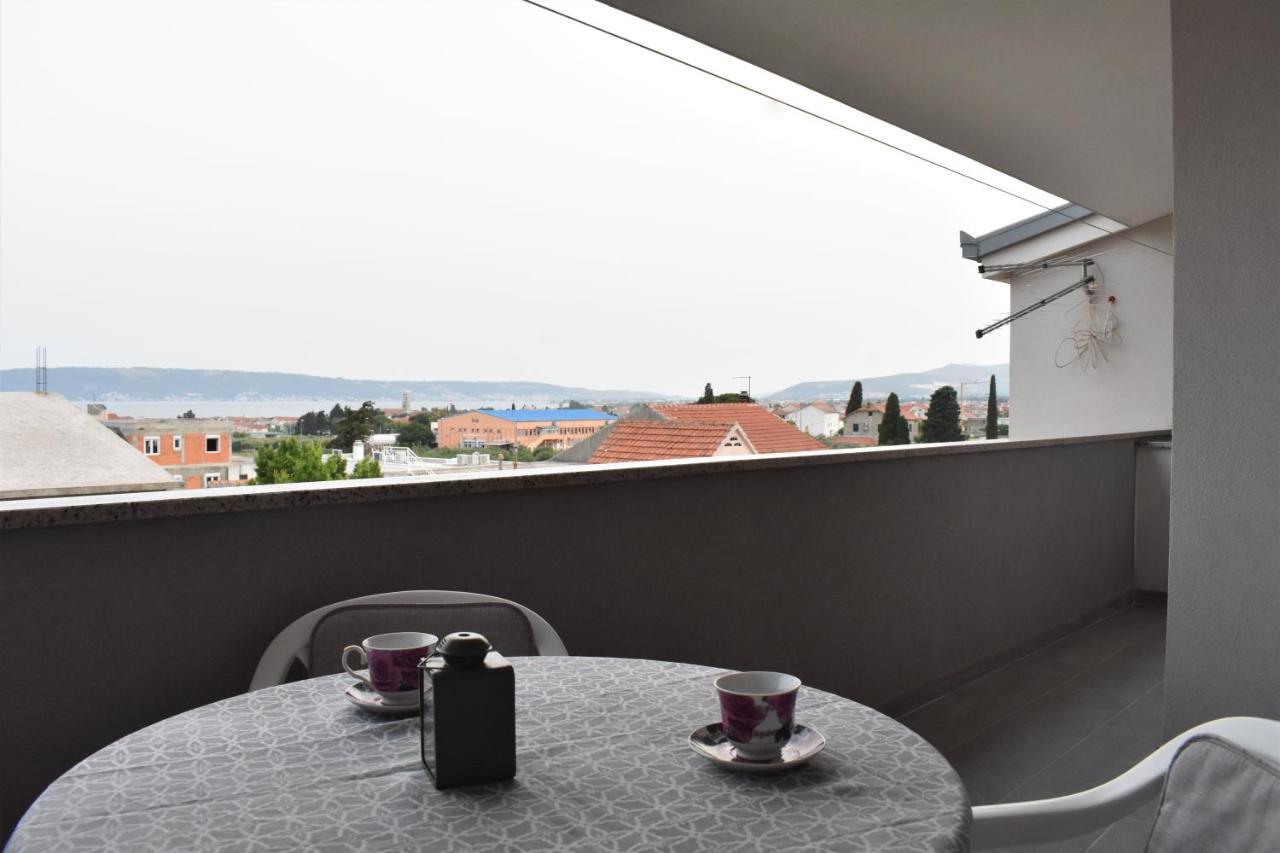 Apartmani Skorpion Каштела Экстерьер фото