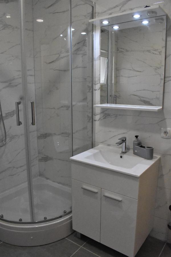 Apartmani Skorpion Каштела Экстерьер фото
