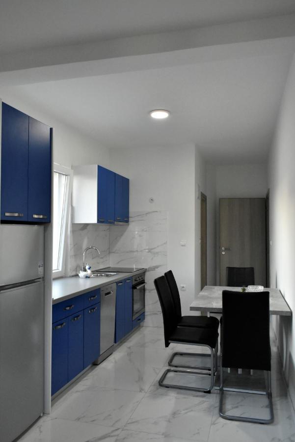 Apartmani Skorpion Каштела Экстерьер фото