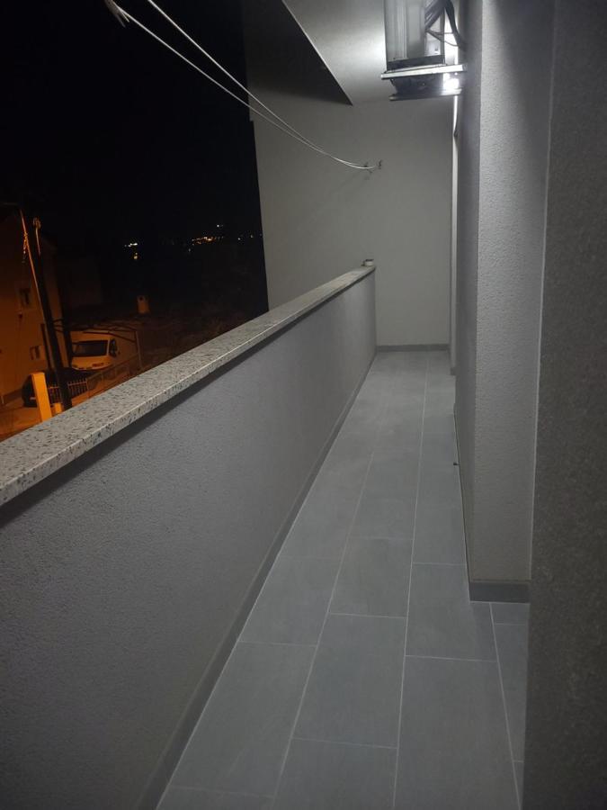Apartmani Skorpion Каштела Экстерьер фото
